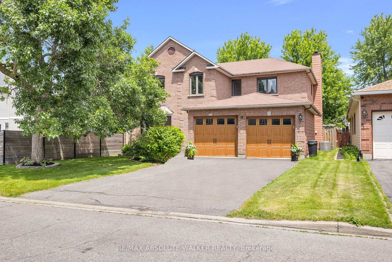 8-baslaw-drive-ottawa-ontario-x12242240