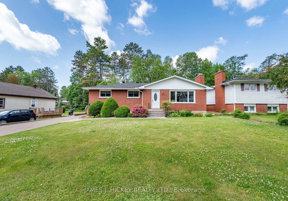 19-wolfe-avenue-deep-river-ontario-x12242287