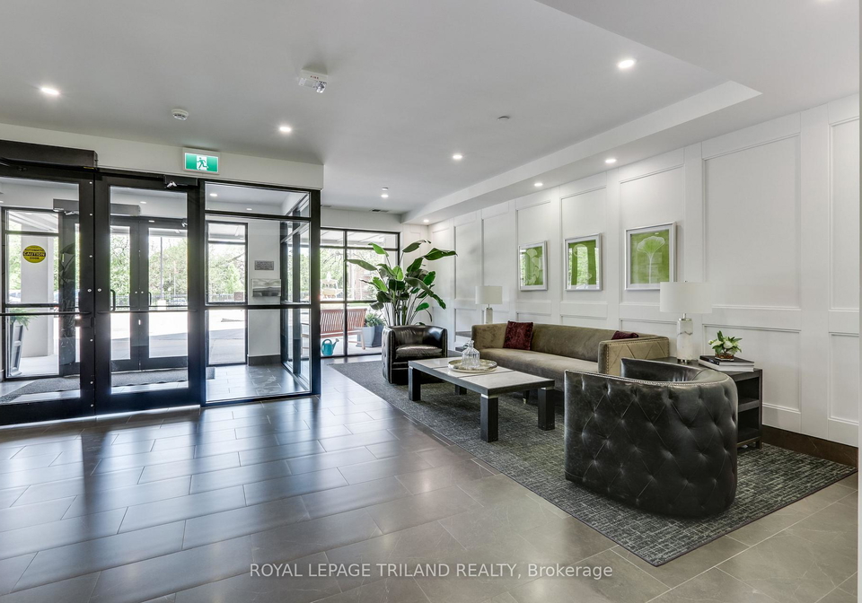 1200-commissioners-road-w-london-south-ontario-x12242299