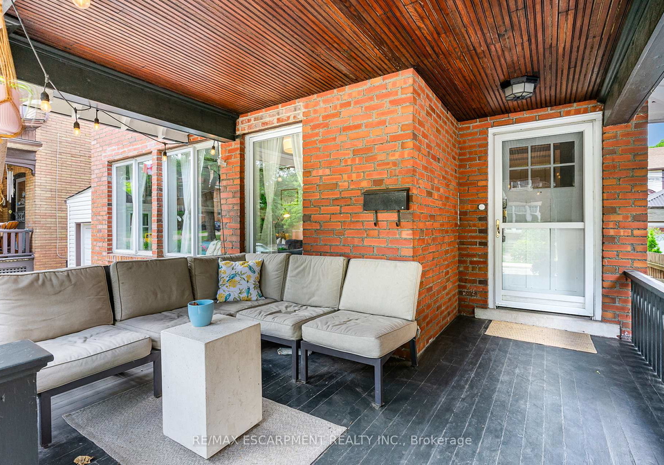 48-eastbourne-avenue-hamilton-ontario-x12242586
