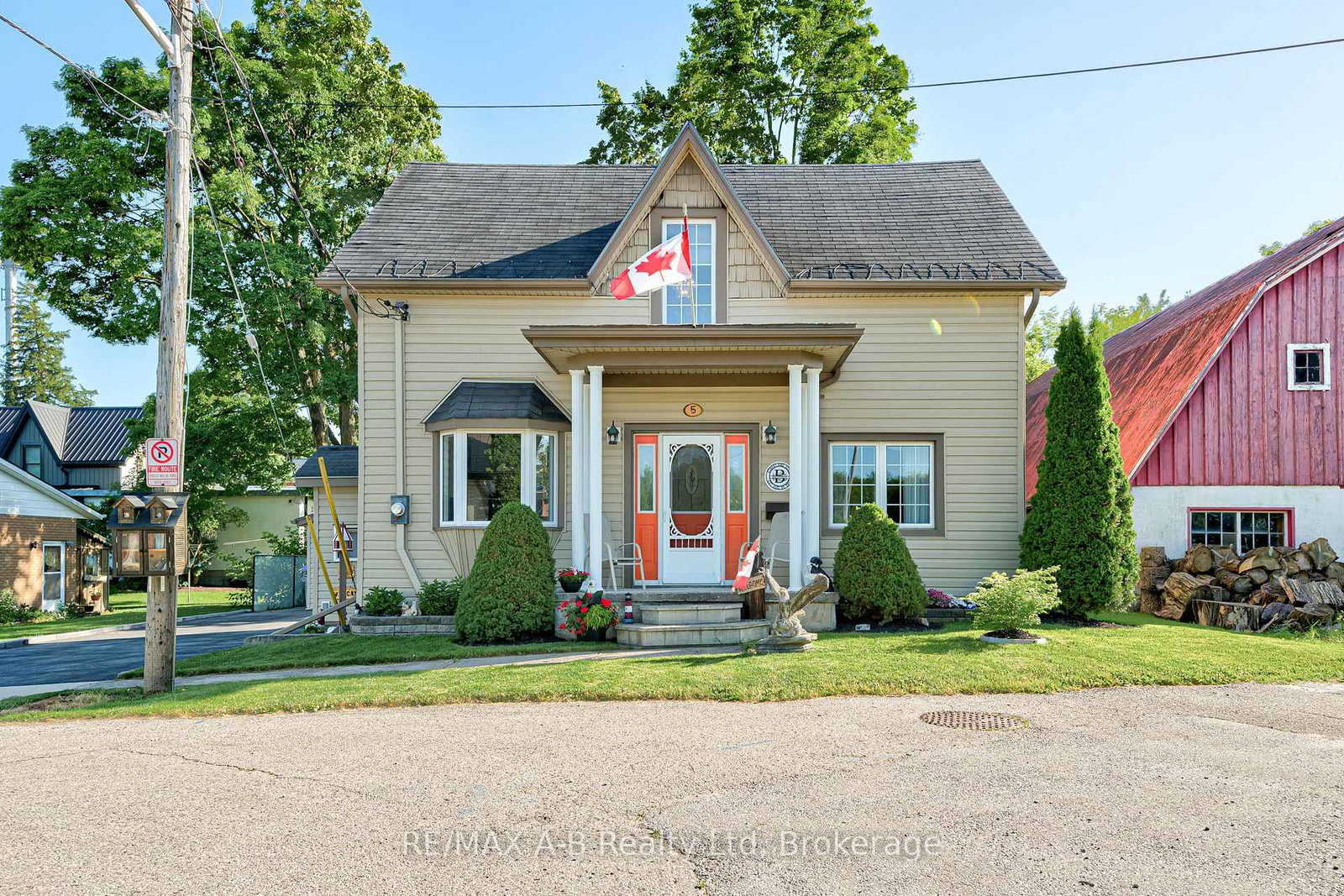 5-cruickshank-street-perth-east-ontario-x12242589