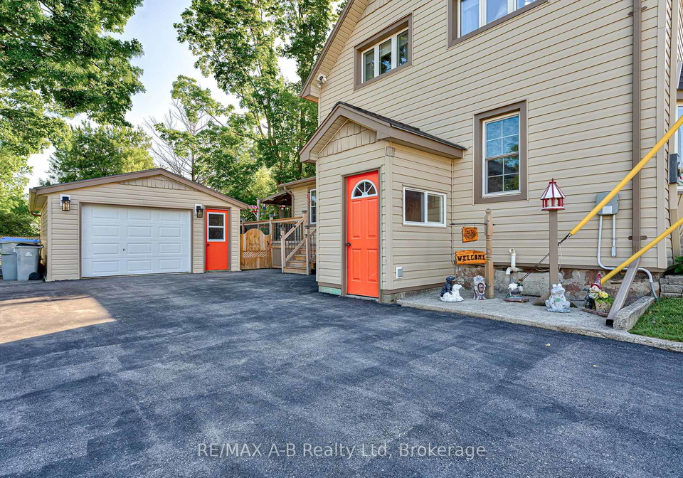 5-cruickshank-street-perth-east-ontario-x12242589