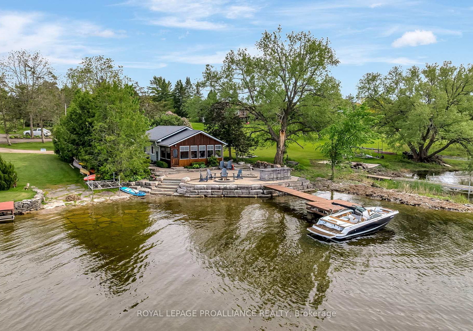441b-massassauga-road-prince-edward-county-ontario-x12242828