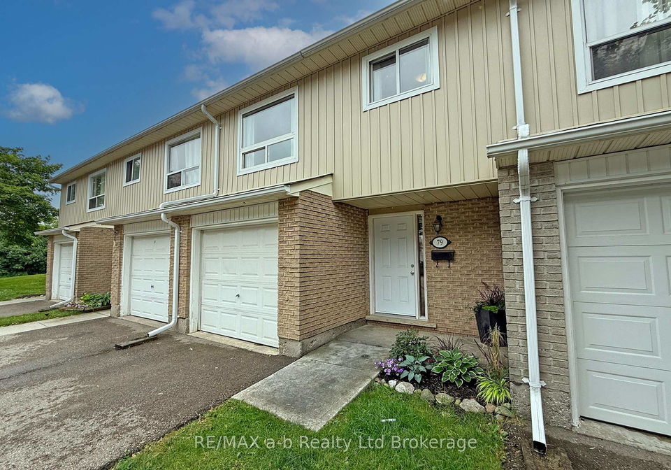 2bluevale-street-n-waterloo-ontario-x12242999