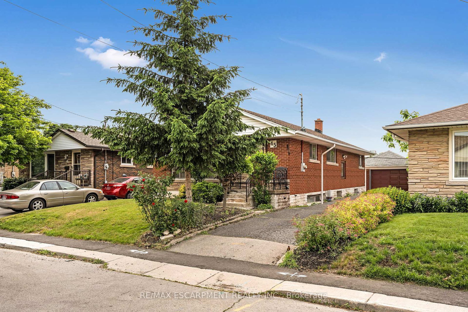 45-east-17th-street-e-hamilton-ontario-x12243027