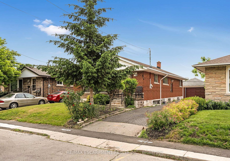 45-east-17th-street-e-hamilton-ontario-x12243027