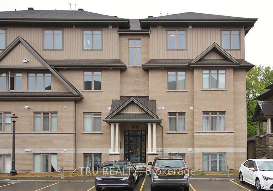 1020-beryl-private-ottawa-ontario-x12243076