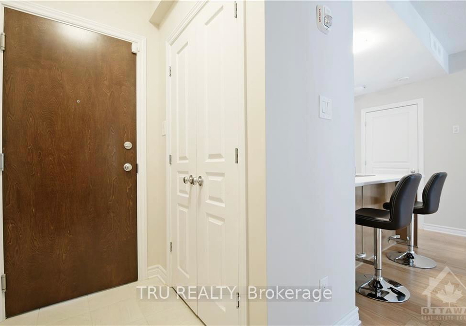 1020-beryl-private-ottawa-ontario-x12243076