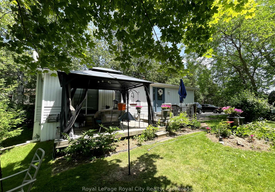 12-bush-lane-puslinch-ontario-x12243123