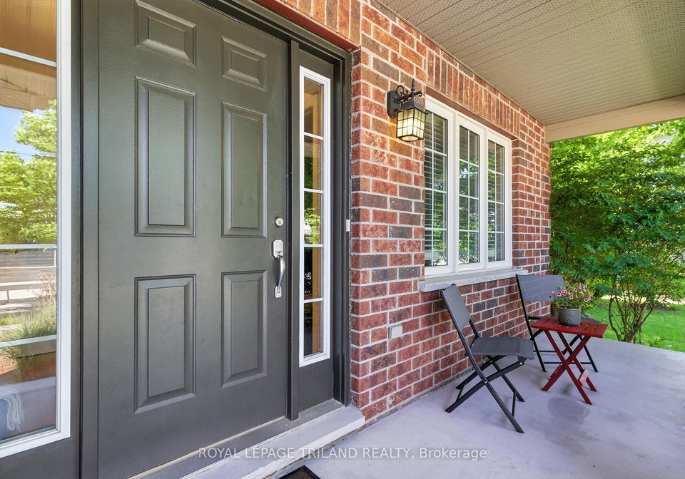 1812-bayswater-crescent-london-north-ontario-x12243248