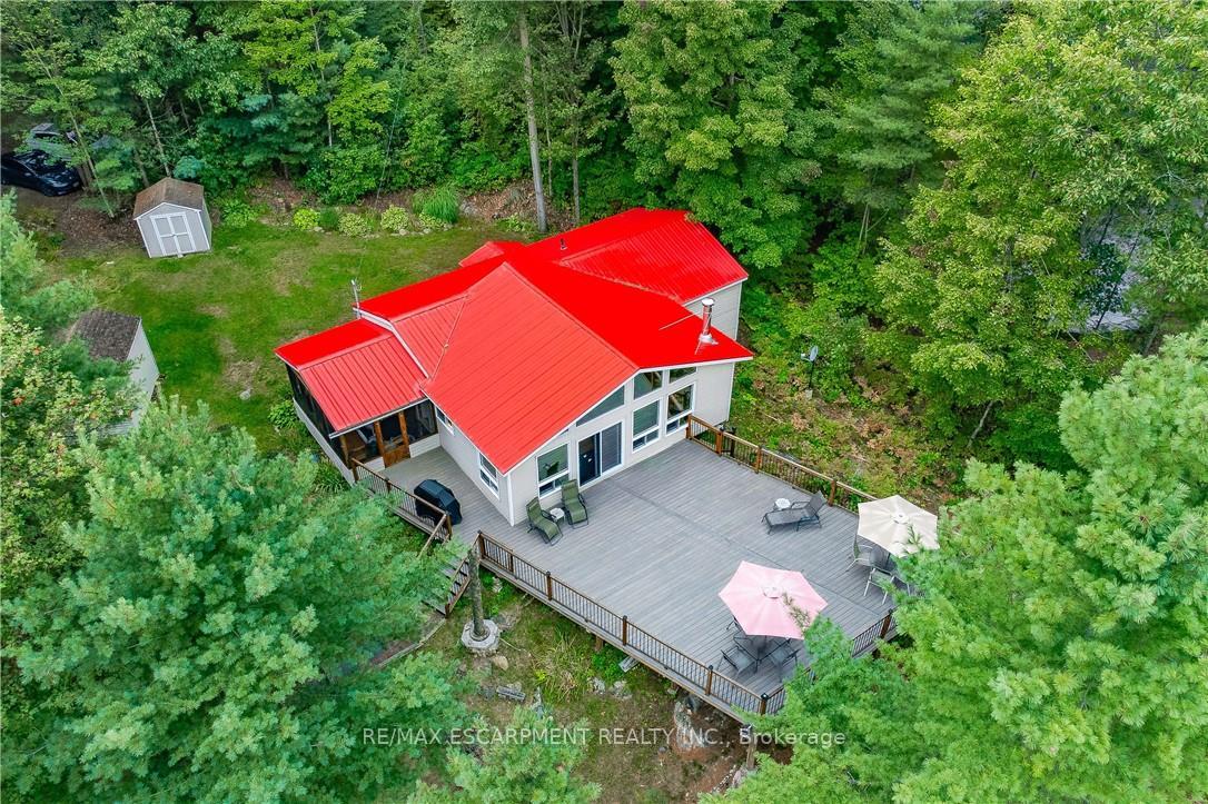 1076-thanksgiving-rock-way-gravenhurst-ontario-x12243298