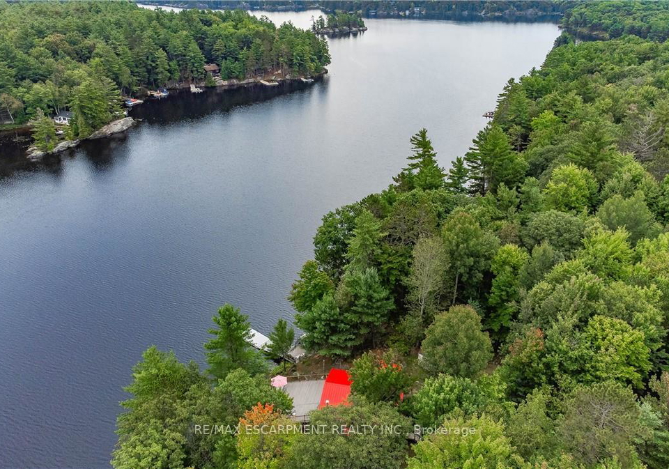 1076-thanksgiving-rock-way-gravenhurst-ontario-x12243298