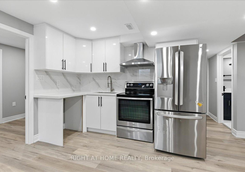 1-lorilee-crescent-kitchener-ontario-x12243506
