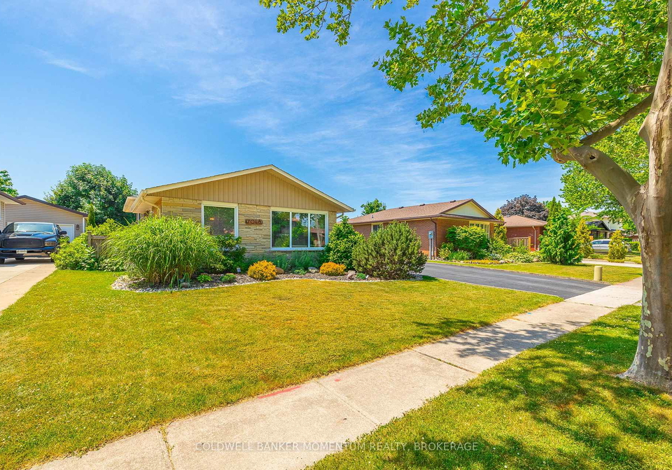 7046-centennial-street-niagara-falls-ontario-x12243572