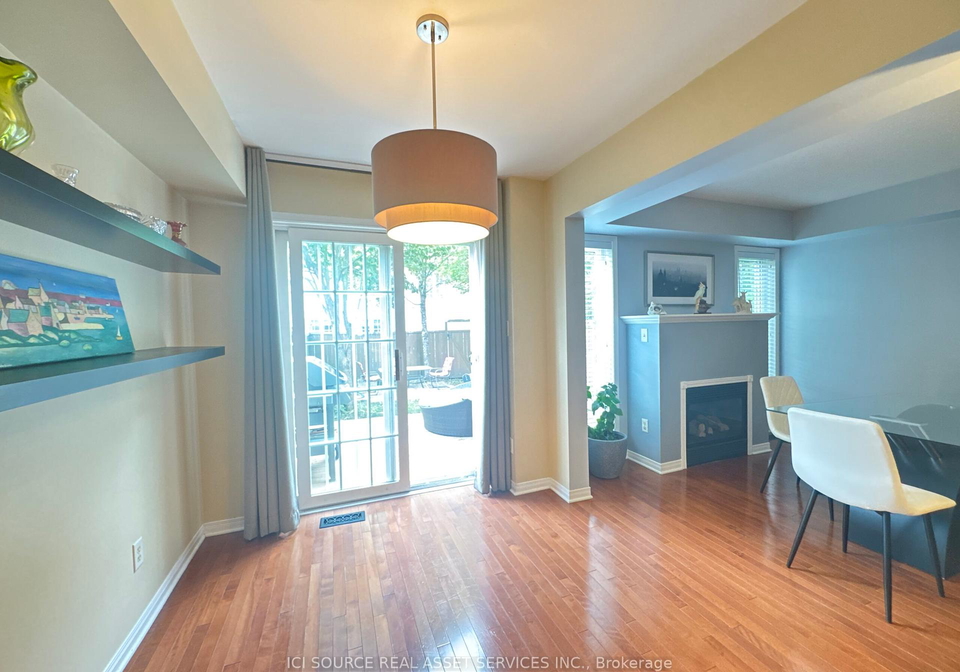 18-midwood-private-ottawa-ontario-x12243575