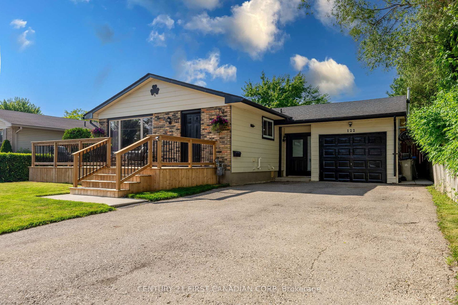 122-nicoline-avenue-lucan-biddulph-ontario-x12243606