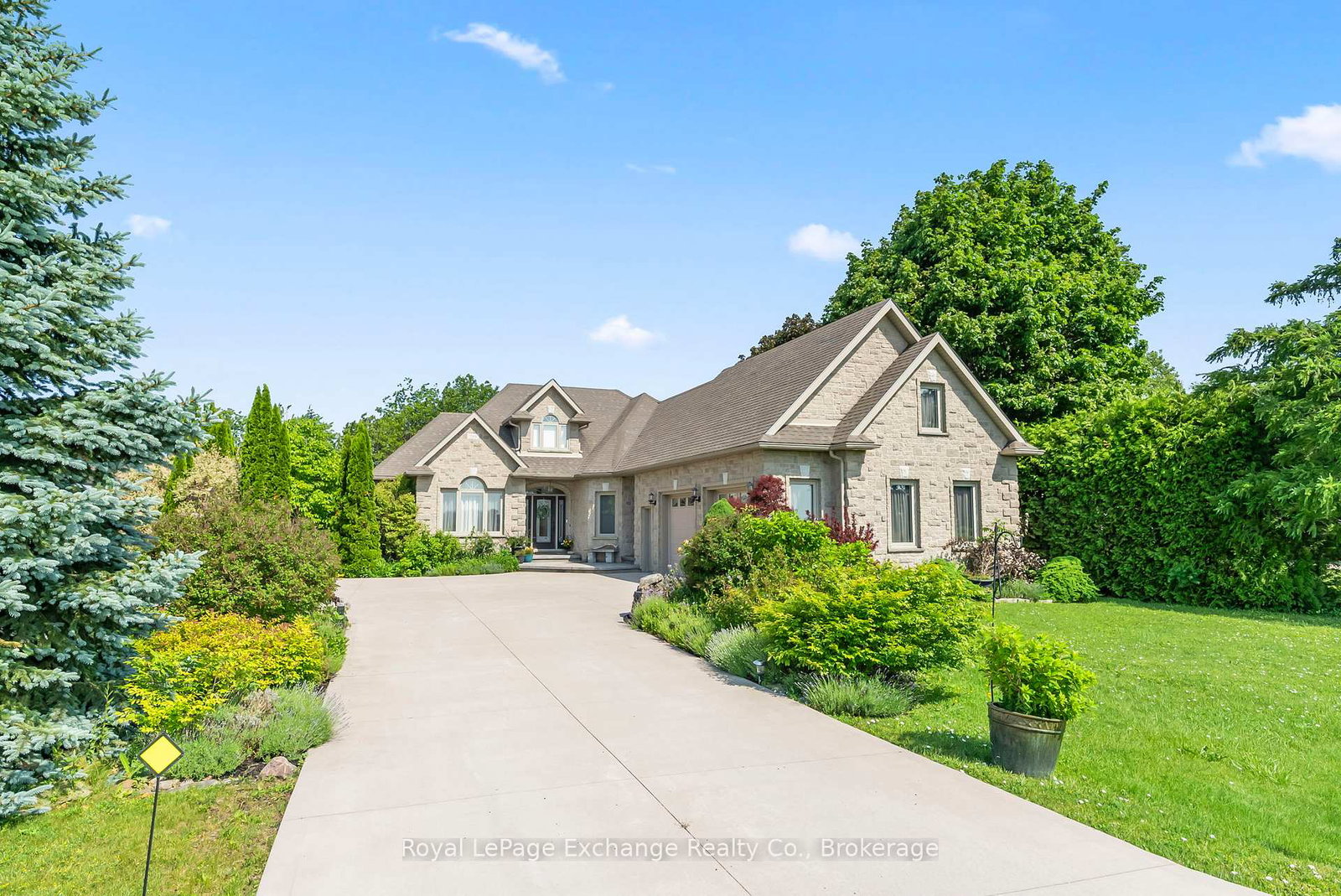 784-lake-range-drive-huron-kinloss-ontario-x12243624