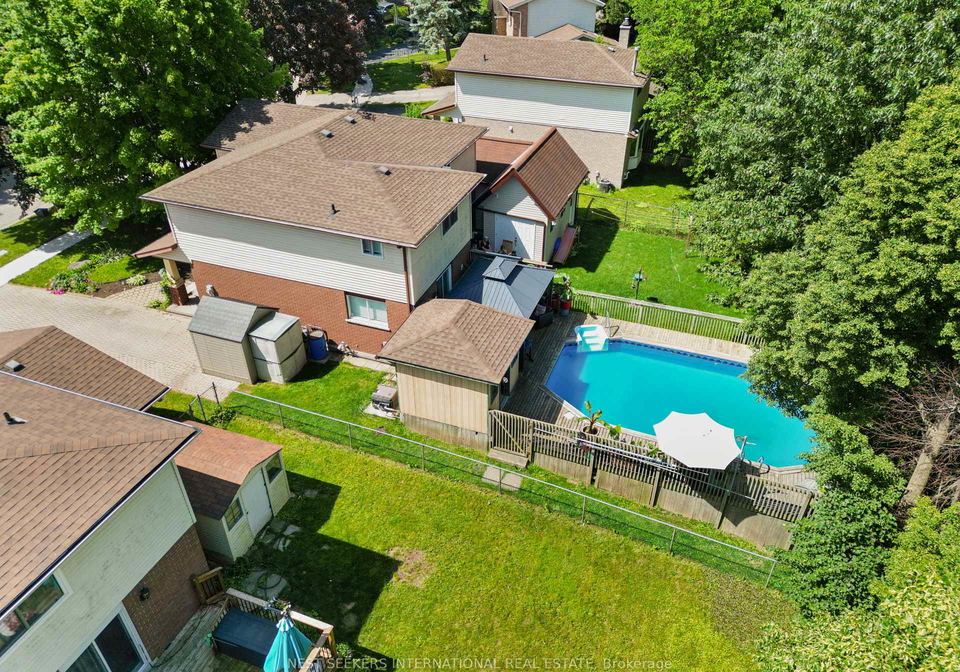46-rosebank-crescent-kitchener-ontario-x12243654