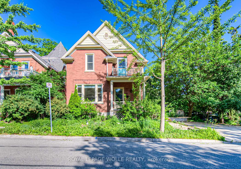 121-water-street-s-kitchener-ontario-x12243663