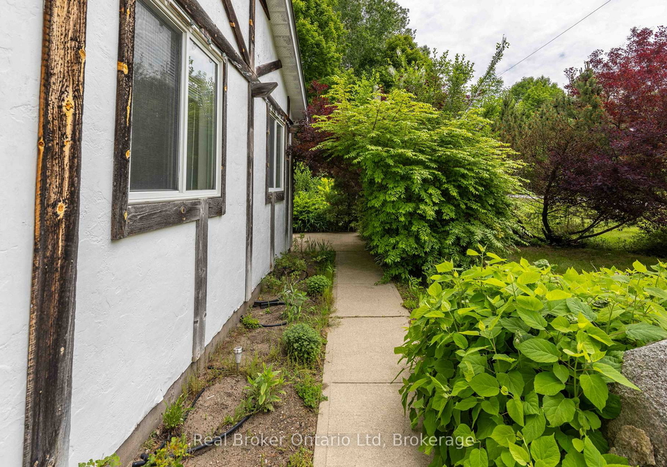 19-sandy-pines-trail-e-south-bruce-peninsula-ontario-x12243697