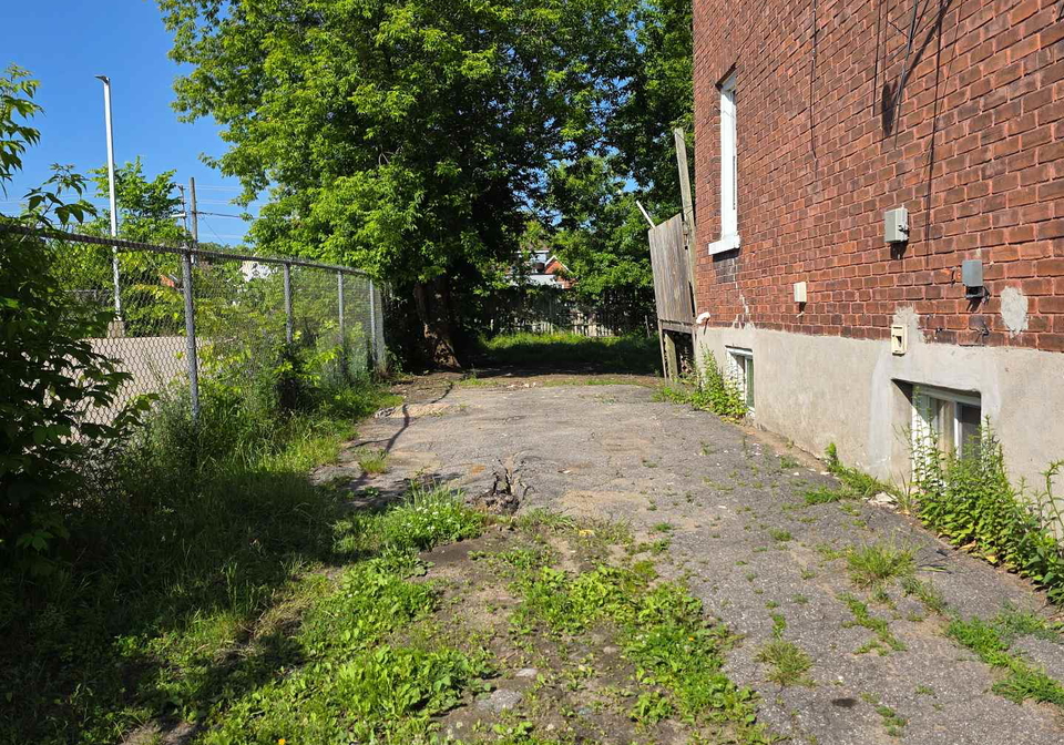 253-second-avenue-w-north-bay-ontario-x12243758