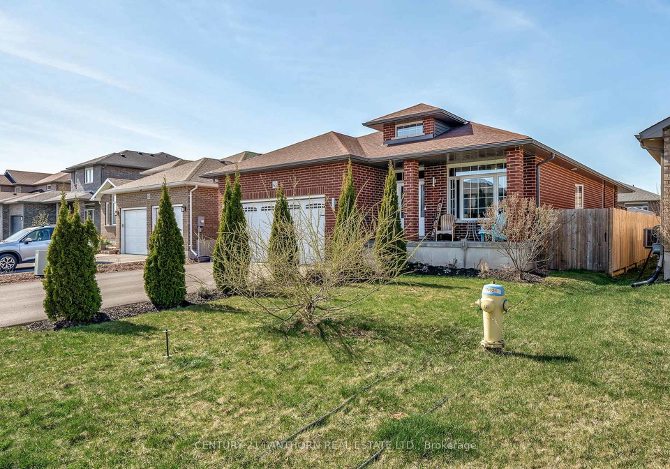 65-crews-crescent-quinte-west-ontario-x12243882