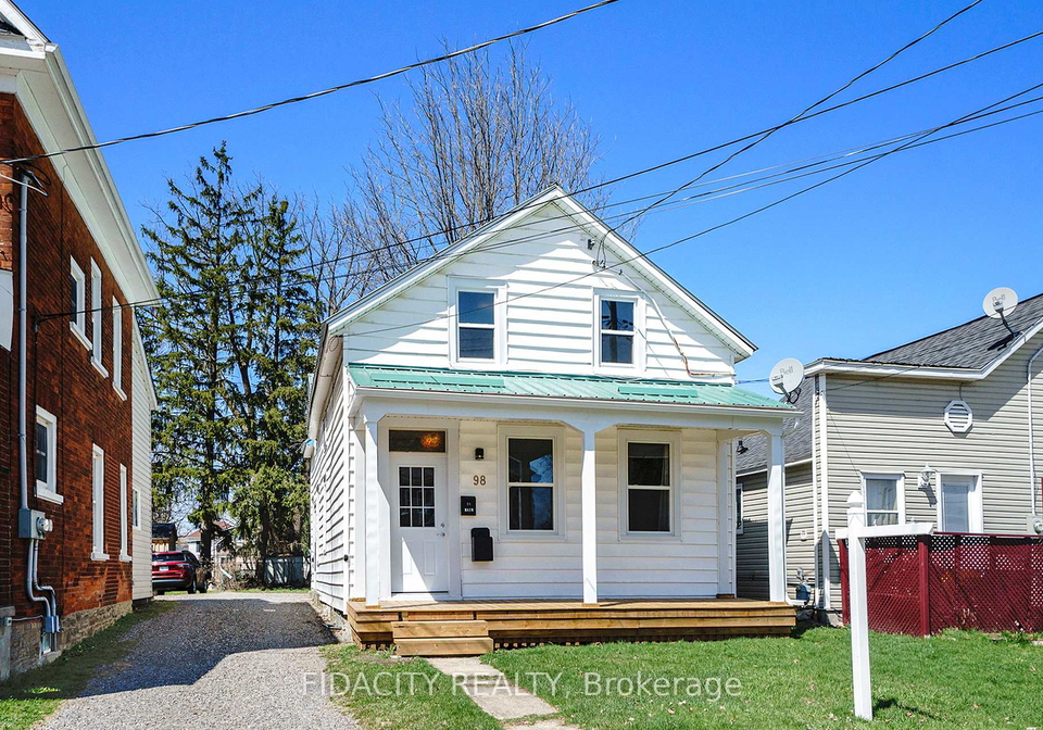 98-main-street-e-smiths-falls-ontario-x12243889