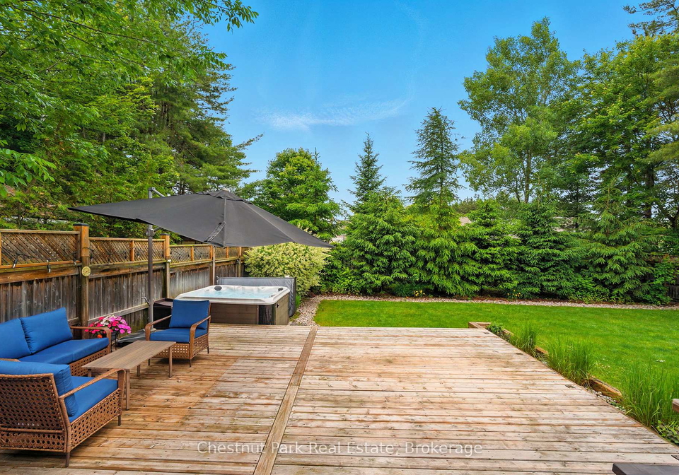 33-clearbrook-trail-bracebridge-ontario-x12243930