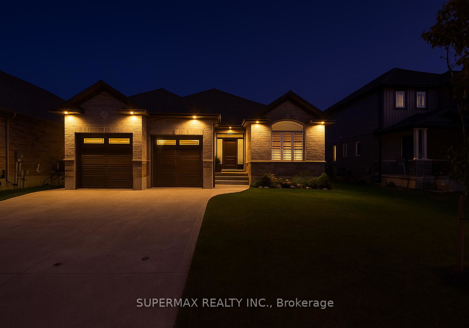 82-forbes-crescent-north-perth-ontario-x12244144