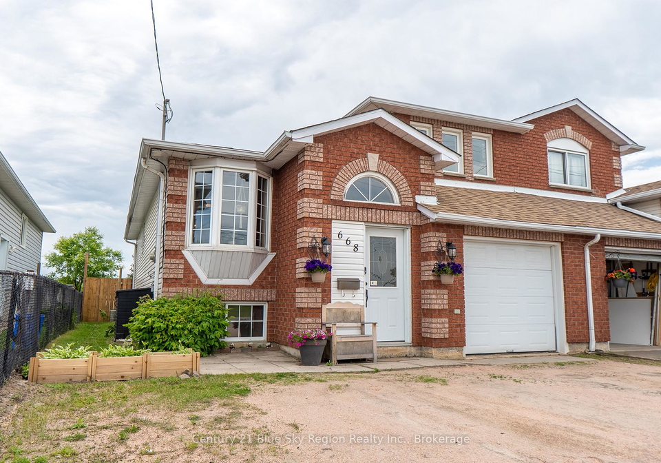 668-wallace-road-north-bay-ontario-x12244211
