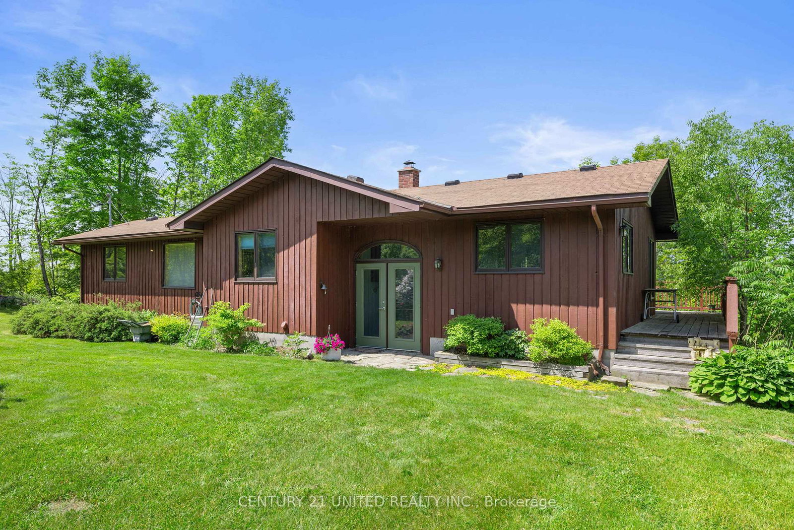 715-northeys-bay-road-north-kawartha-ontario-x12244454