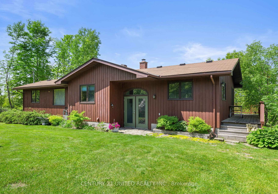 715-northeys-bay-road-north-kawartha-ontario-x12244454