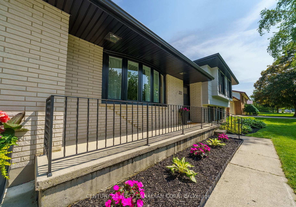 222-churchill-drive-south-huron-ontario-x12244461