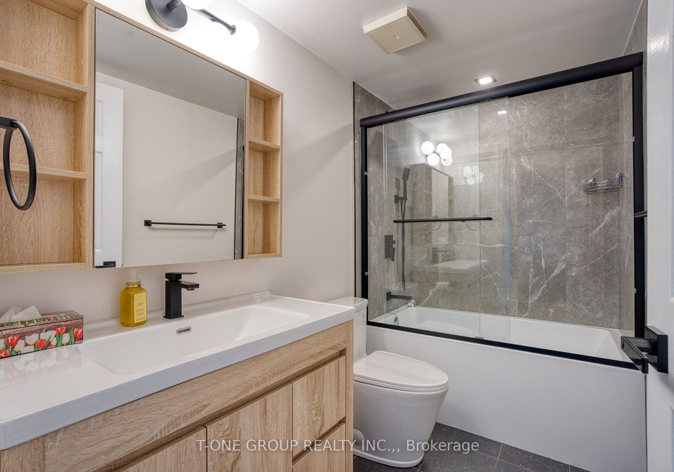155-kent-street-london-east-ontario-x12244531