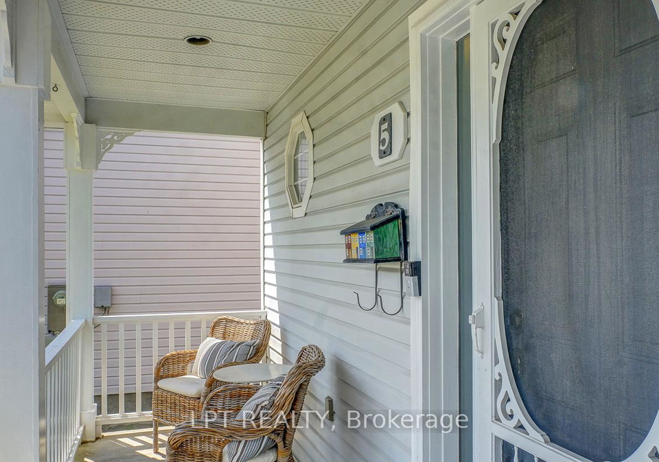 5-benchland-street-ottawa-ontario-x12244580