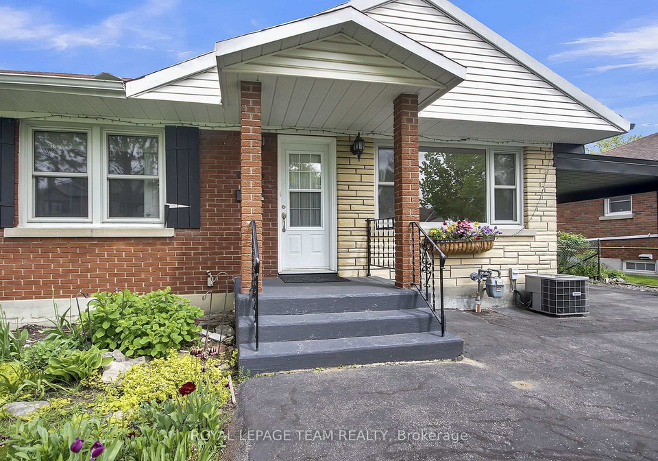 1007-bakervale-drive-ottawa-ontario-x12244858