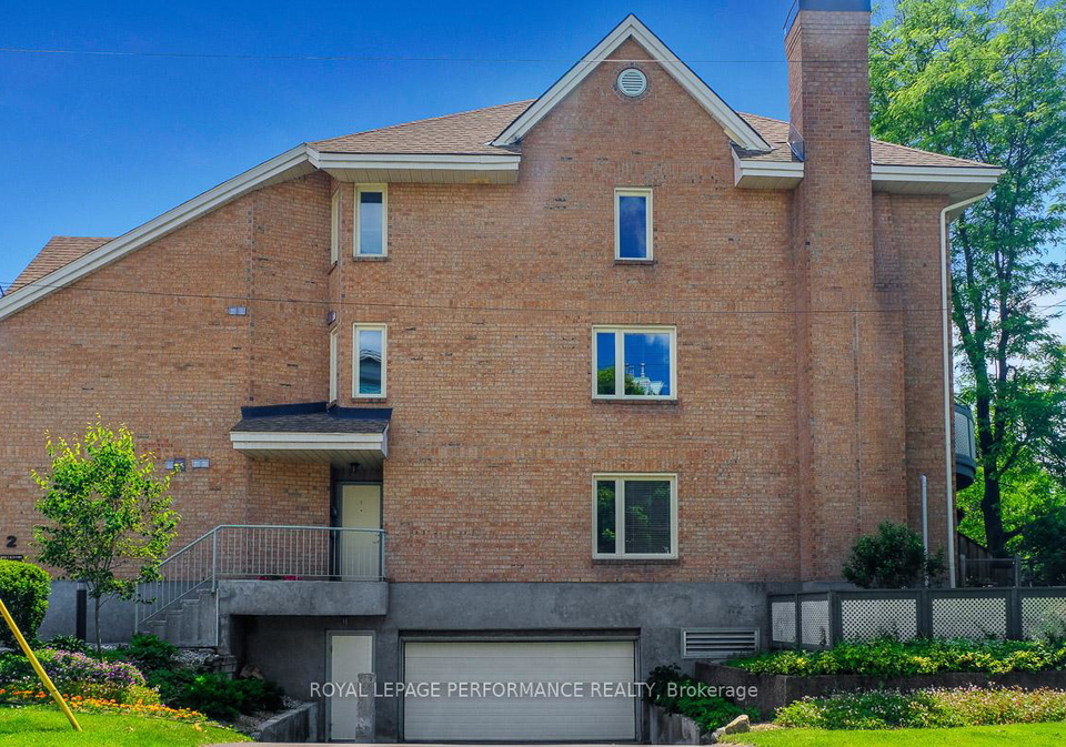 2-columbus-avenue-ottawa-ontario-x12244892