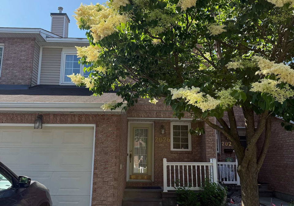 2026-summerfields-crescent-ottawa-ontario-x12244923