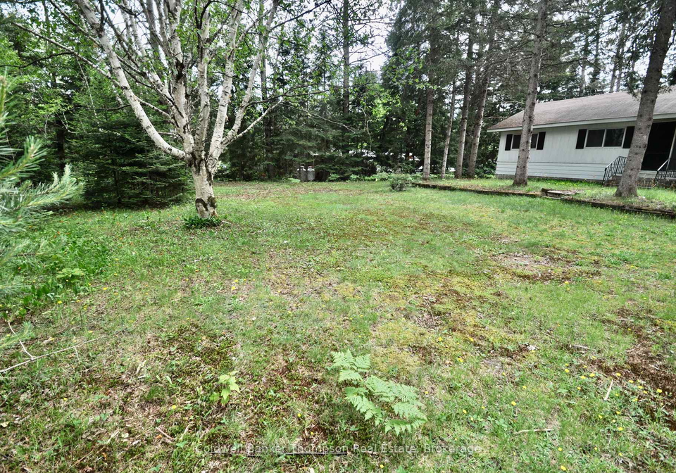 8-spruce-lane-armour-ontario-x12245233