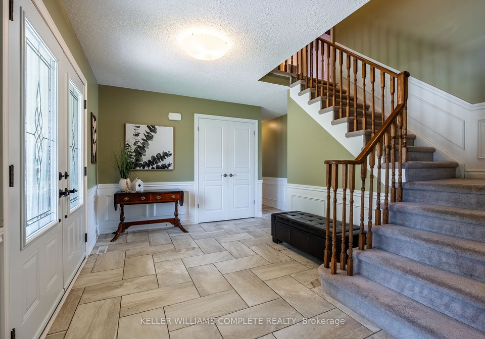 16-sunflower-crescent-hamilton-ontario-x12245363
