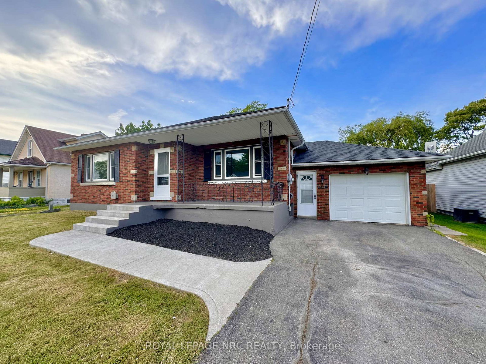 127-borden-avenue-port-colborne-ontario-x12245405