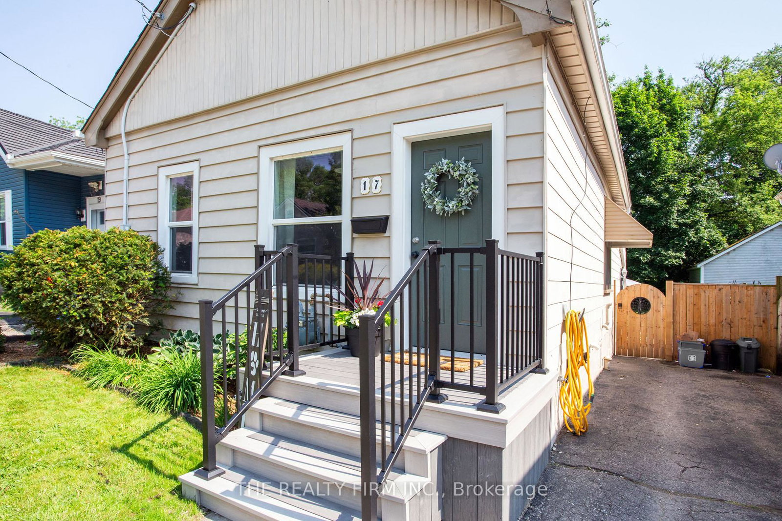 17-weston-street-london-south-ontario-x12245444