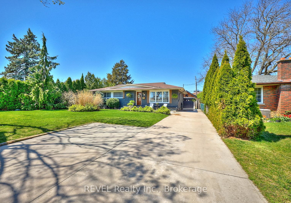 14-wakil-drive-st-catharines-ontario-x12245465