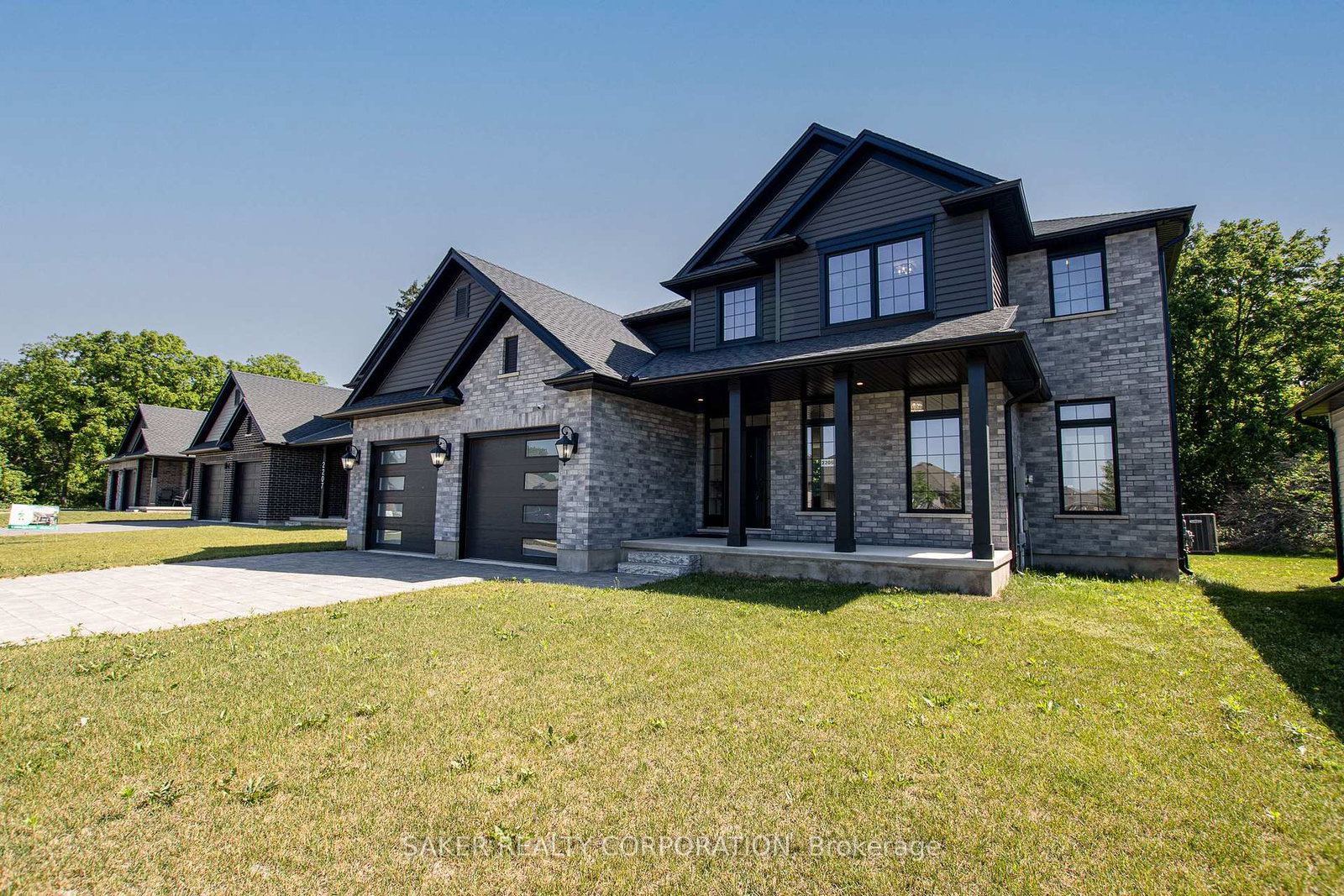 2205-lockwood-crescent-strathroy-caradoc-ontario-x12245635
