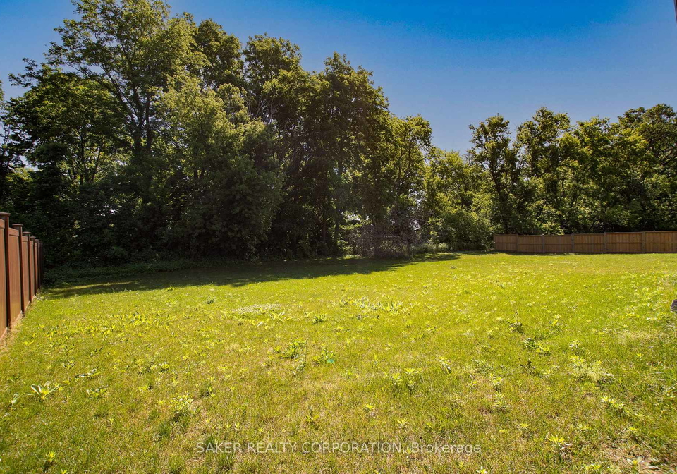 2205-lockwood-crescent-strathroy-caradoc-ontario-x12245635