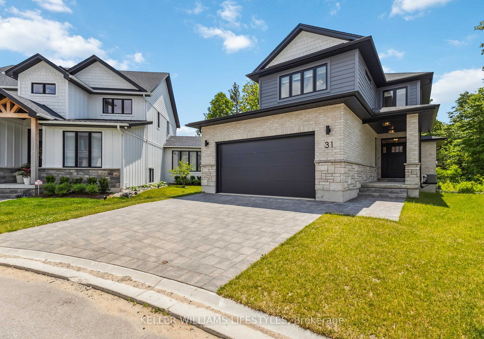 22701-adelaide-street-strathroy-caradoc-ontario-x12245983