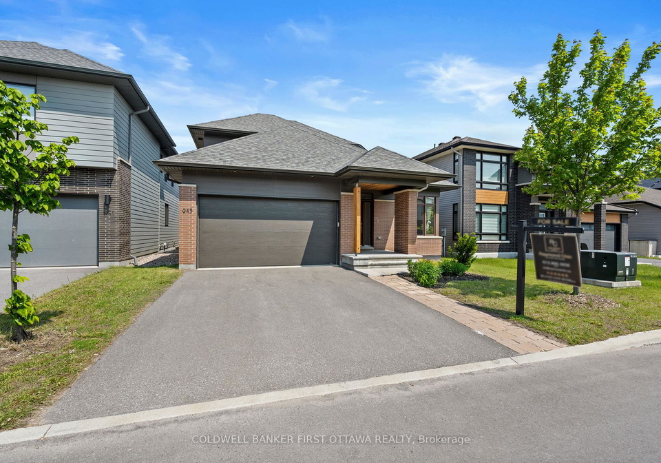 945-islington-way-ottawa-ontario-x12245990