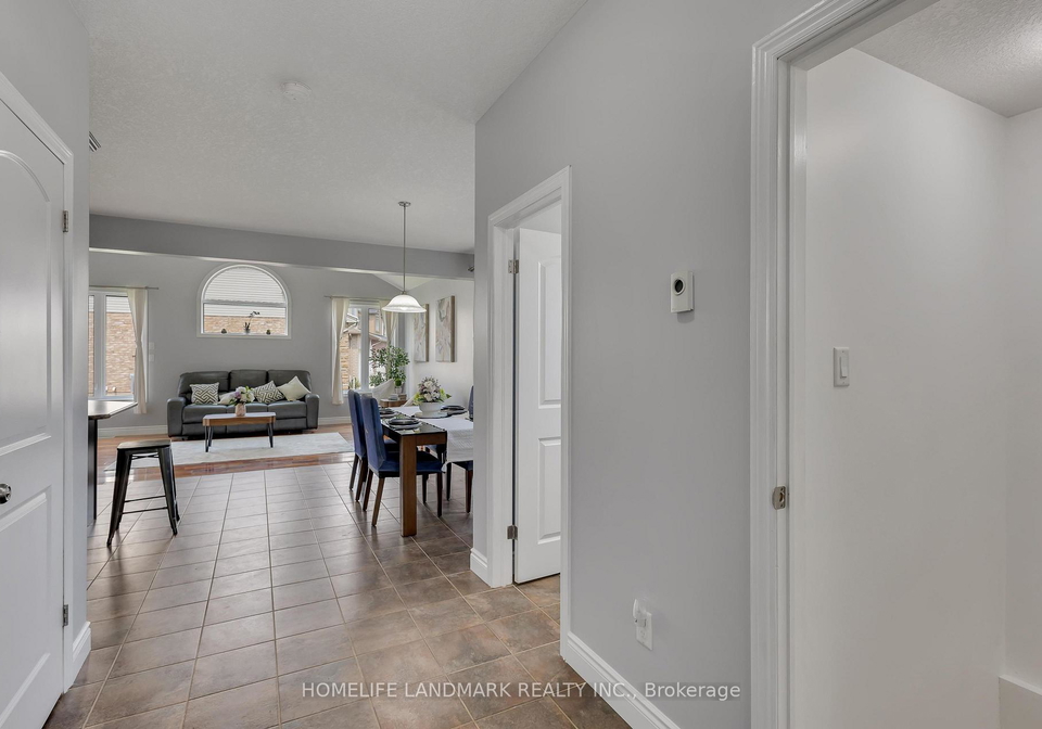 301-westpark-crescent-waterloo-ontario-x12246088