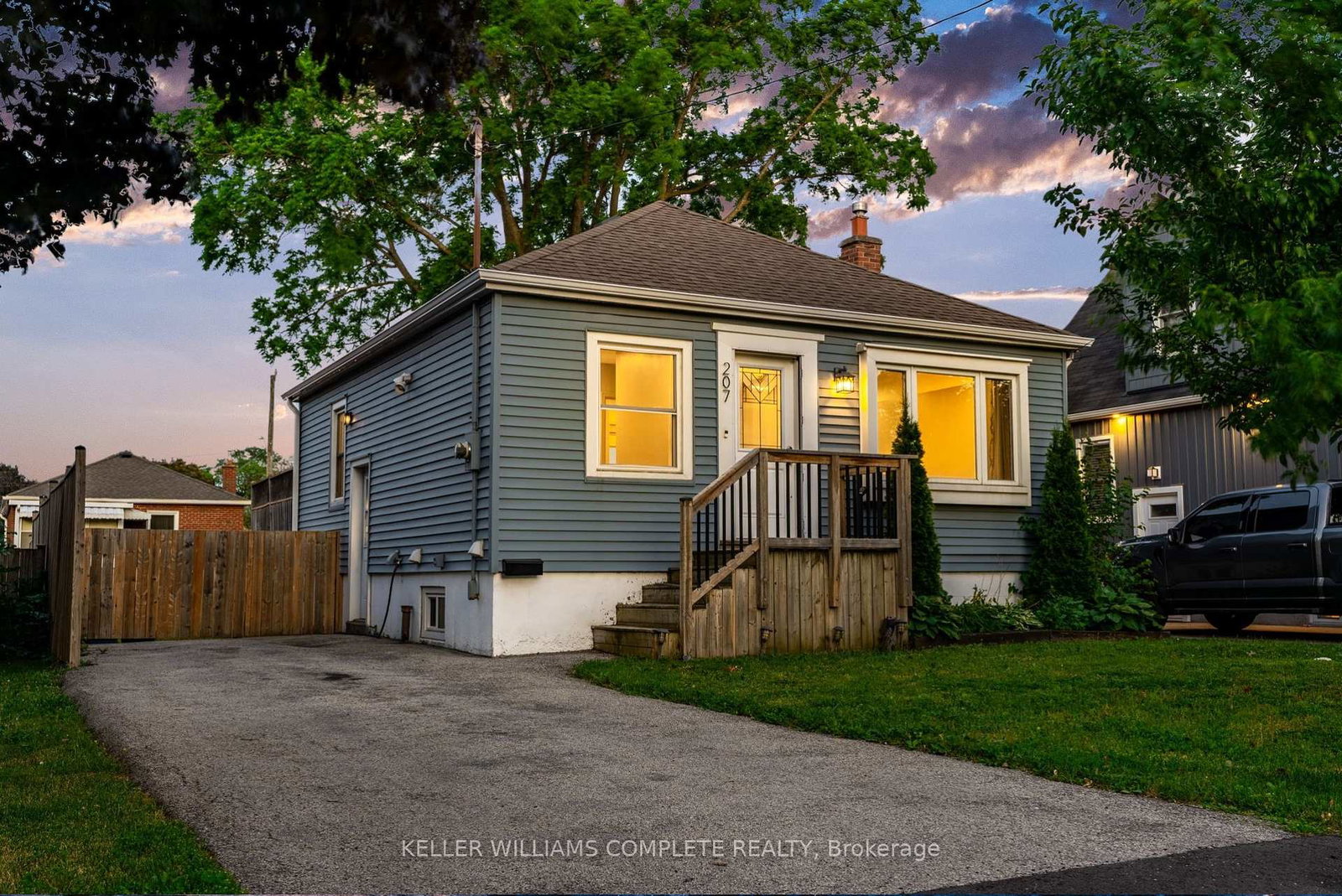 207-east-33rd-street-hamilton-ontario-x12246097