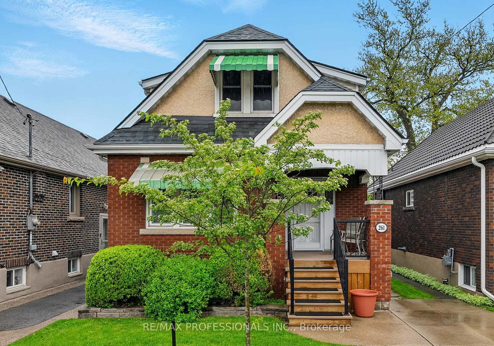 261-wexford-avenue-s-hamilton-ontario-x12246160
